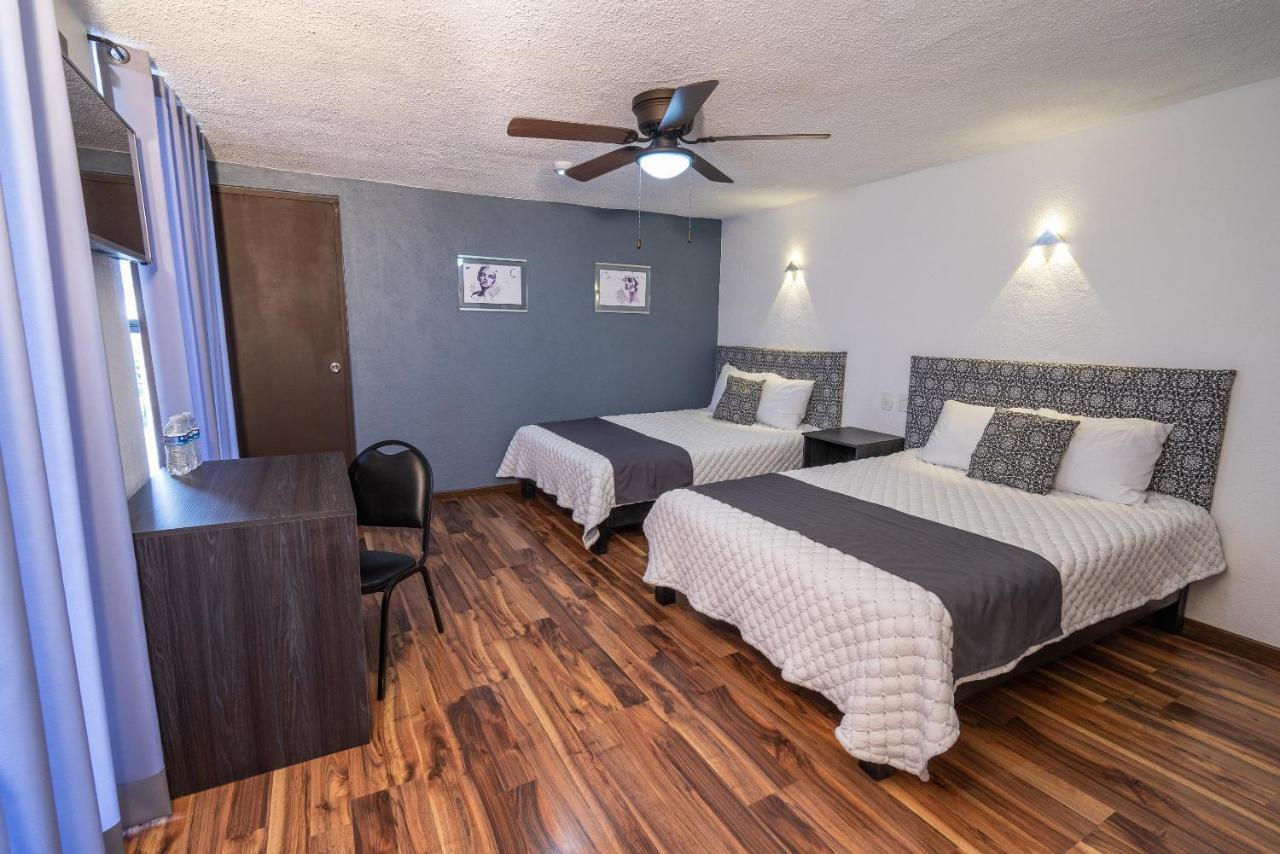 Hotel Delf-Inn Cuernavaca Zewnętrze zdjęcie